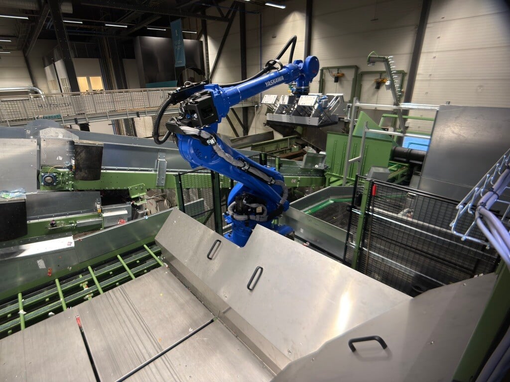 2C52186E-F384-4413-847D-FF91DF101A3B_1_105_c