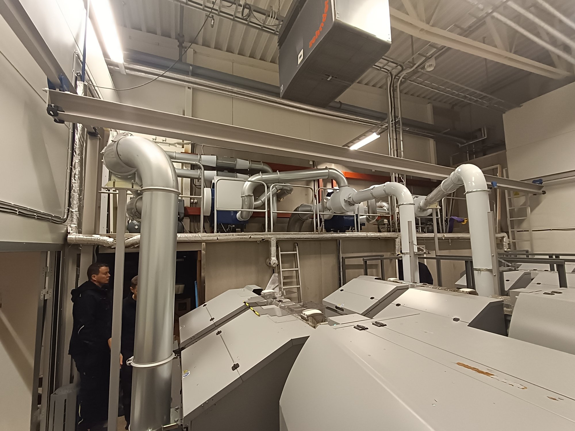 Første luftsystem til pantemaskine installeret i Sverige.